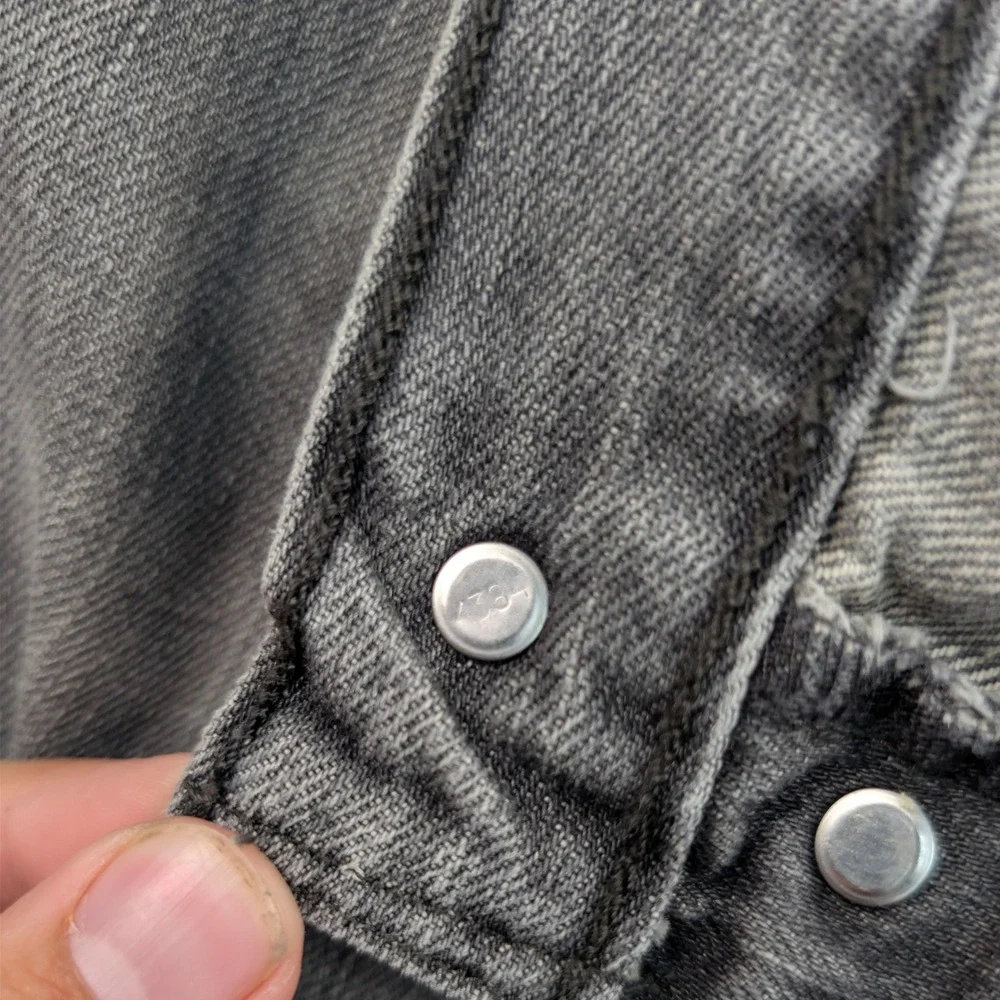 VTG Levi's 501 Jeans Men 37x30 Gray Straight Leg Button Fly Skater Grunge Y2K